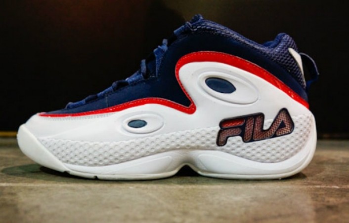 The Career Arc of Grant Hill: From Doubts to NBA Stardom sneaker article image